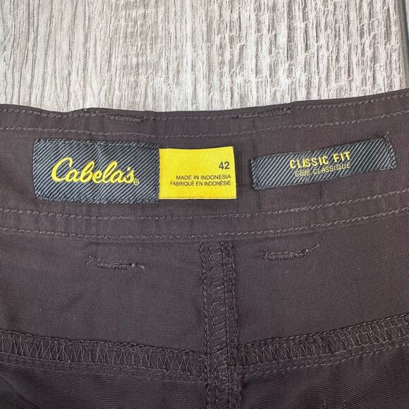 Cabela's Brown Cargo Shorts Mens 42 Classic Fit Mid Rise Flat Front Hiking Short - Picture 3 of 5